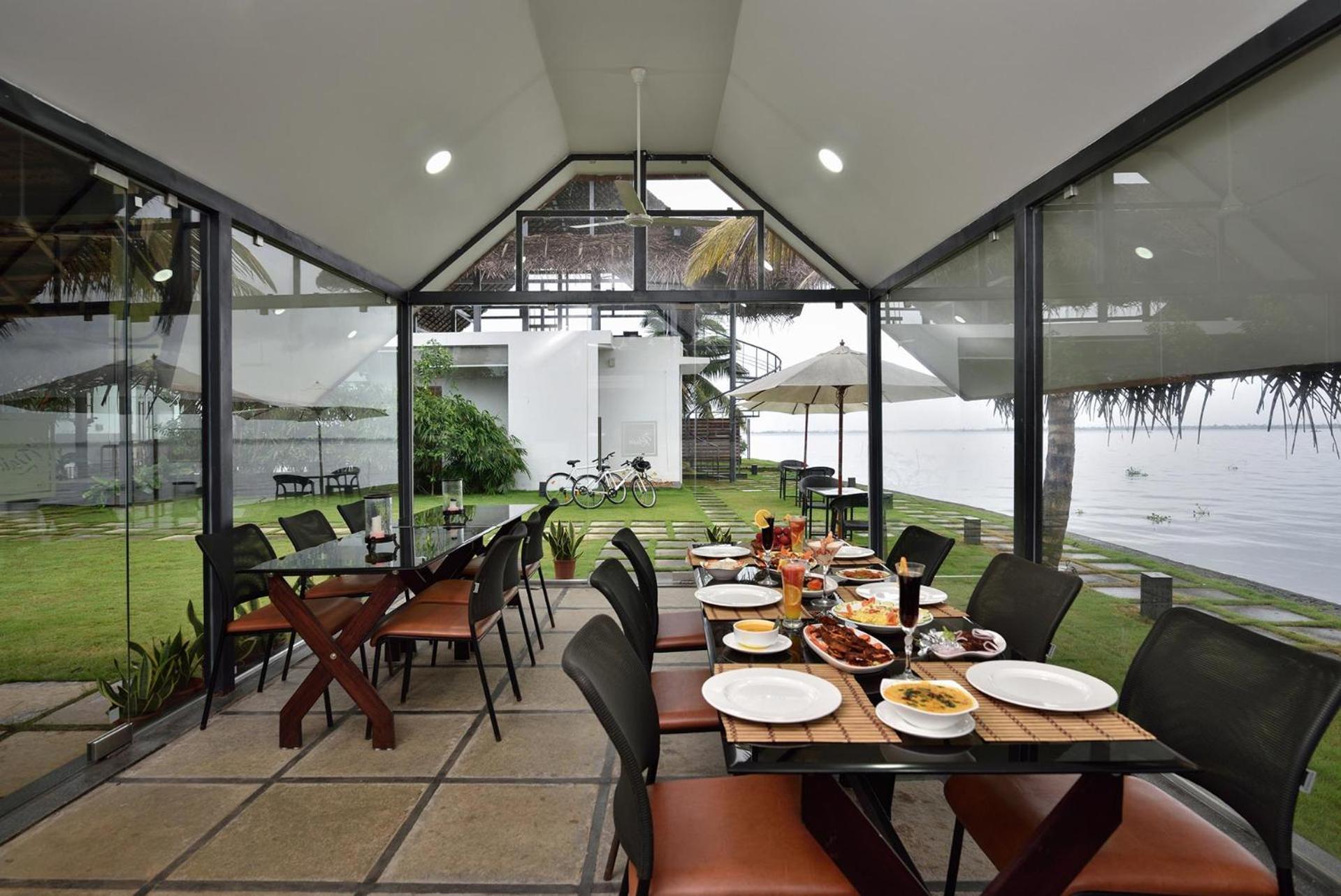 Stayvista At The Rain - River Villa With Infinity Pool Alappuzha Kültér fotó